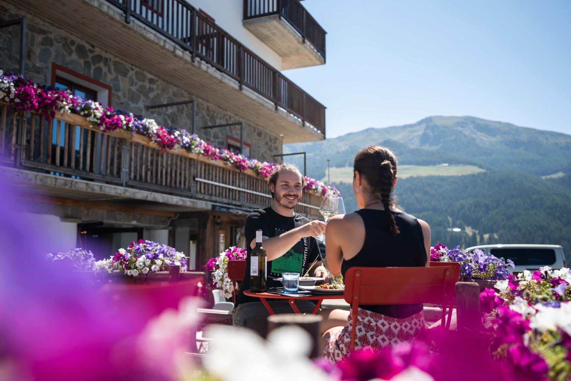 Chalet Des Alpes Gressan Exterior photo
